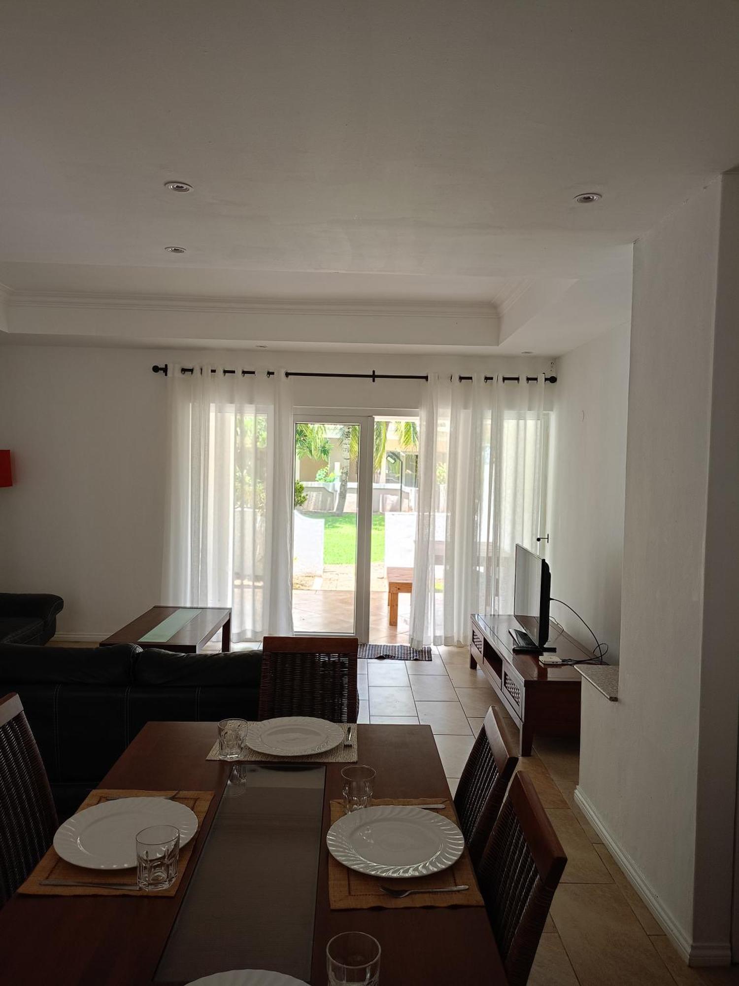 Spacious 4 Bedrooms Townhouse With Pool Near The & Center شقة غراند بايَ
