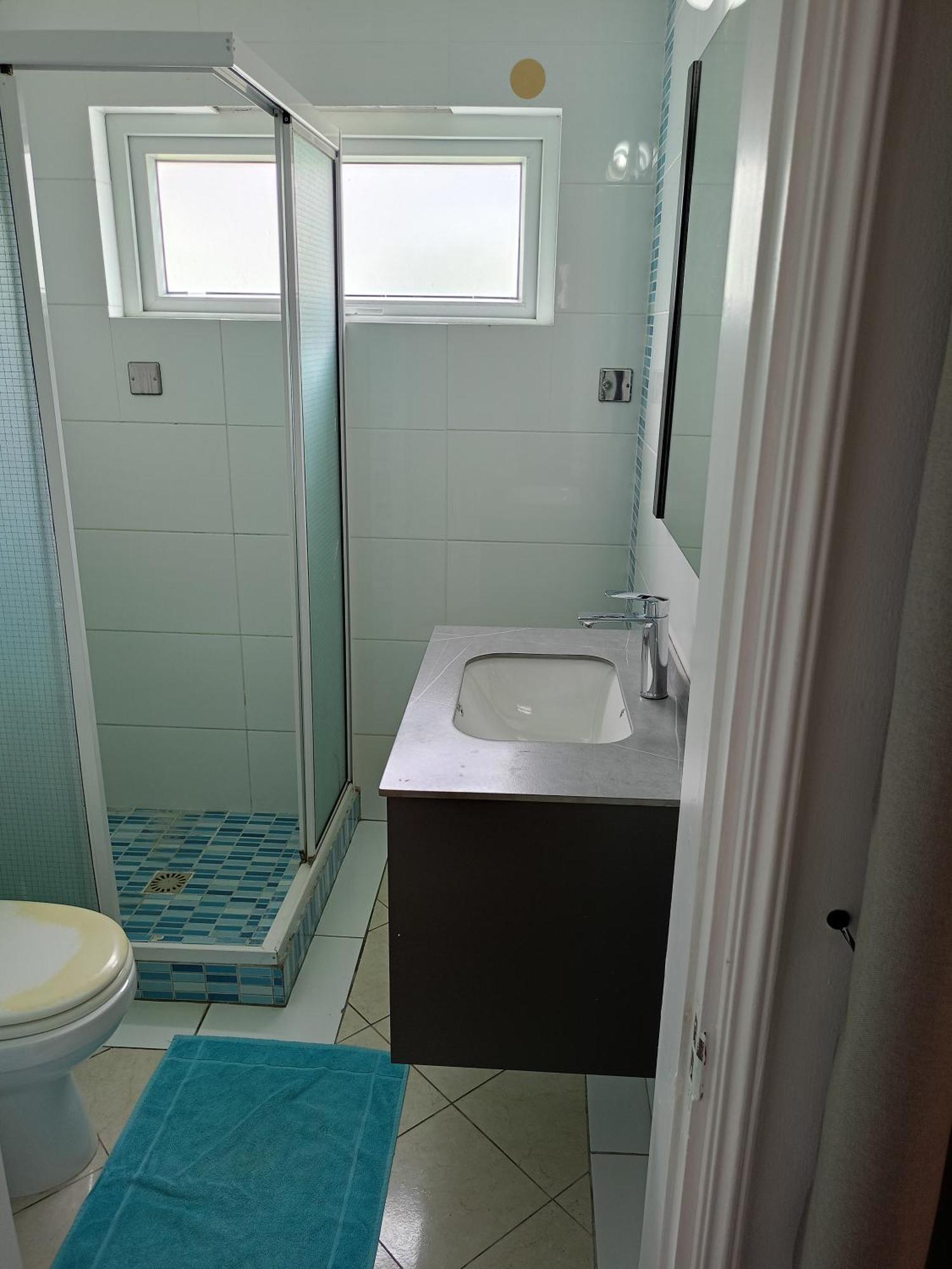 Spacious 4 Bedrooms Townhouse With Pool Near The & Center شقة